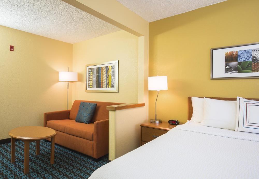 Baymont By Wyndham Tulsa Hotel Exterior foto